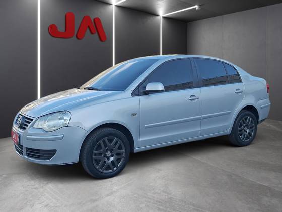 VOLKSWAGEN POLO SEDAN 1.6 MI 8V FLEX 4P MANUAL VOLKSWAGEN POLO SEDAN 1.6 MI 8V FLEX 4P MANUAL